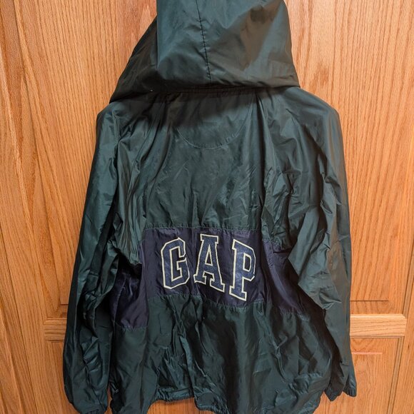 Men GAP Rain Jacket - Picture 1 of 6